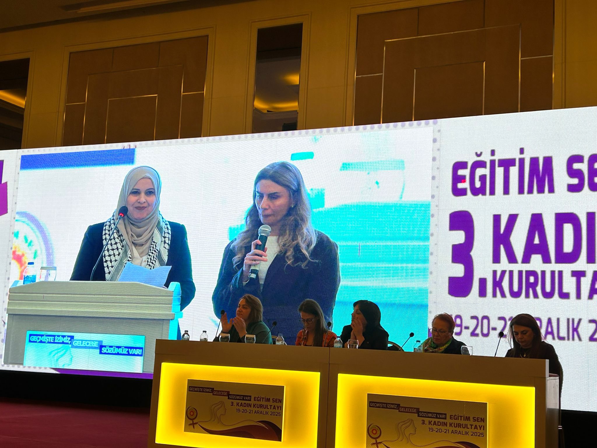 مشاركة الاتحاد مؤتمر المرأة الثالث لاتحاد المعلمين  EGITIM SEN في أنقرة