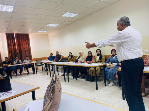اتحاد المعلمين فرع جنوب الخليل يعقد لقاء مع المعلمين الجدد.