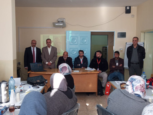 تكريم المعلمين الجدد في ضواحي القدس