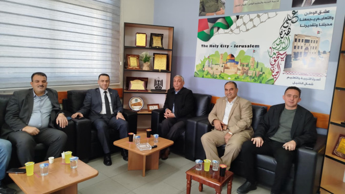 تكريم المعلمين  الجدد في شمال الخليل