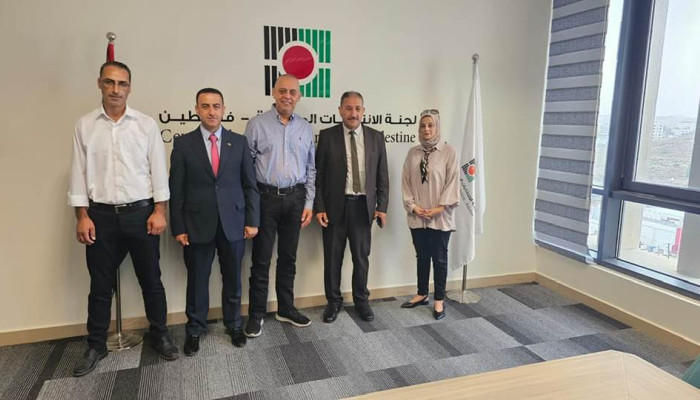 اجتماعات متعددة مع لجنة الانتخابات المركزية
