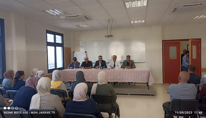 الاجتماع مع مدراء المدارس في مديرية التربية والتعليم في طوباس