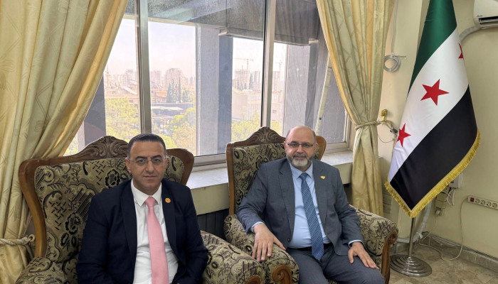 وفد الاتحاد العام للمعلمين الفلسطينيين يبحث تعزيز التعاون الاستراتيجي مع نقابة المعلمين السورية في دمشق